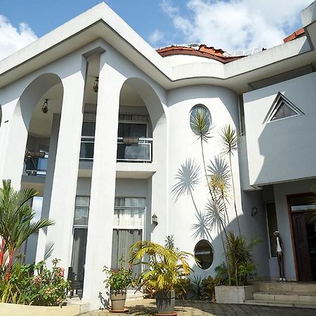 Seddo Guest House Abidjan Exterior foto